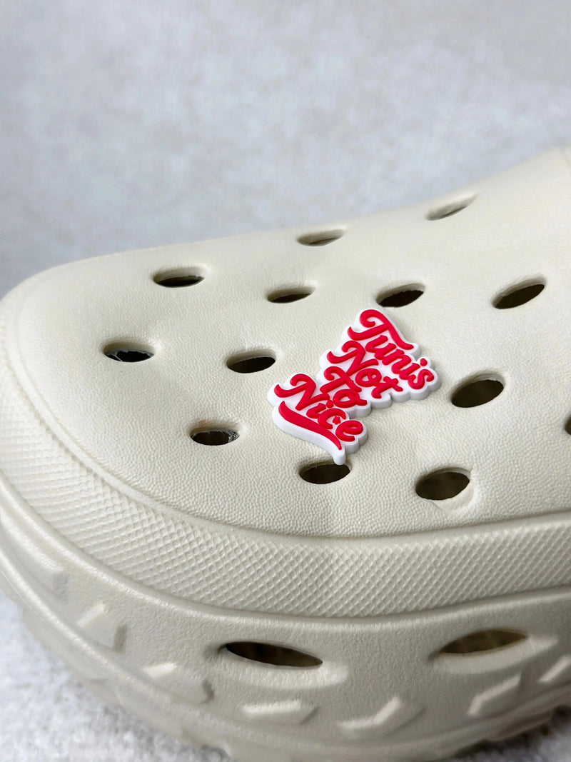 Tunis Not To Nice. ZINA